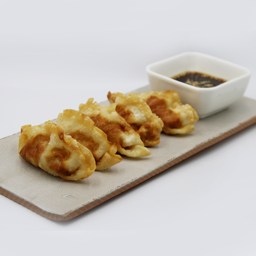 STARTER YASAI GYOZA